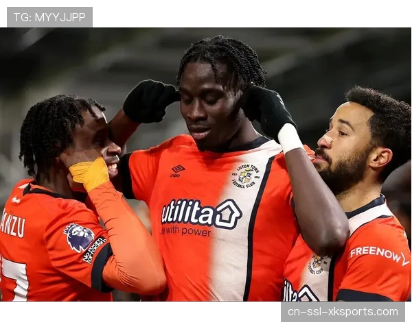 人物聚焦:霍伊伦谈曼联重返欧冠的目标与个人心态调整 人物聚焦:霍伊伦谈曼联重返欧冠的目标与个人心态调整